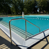 SORTIE DE BAIN, MAIN COURANTE